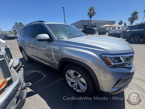 Used 2022 Volkswagen Atlas SE FWD image 2
