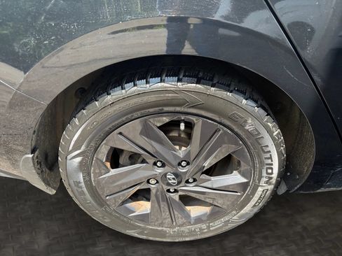 Used 2022 Hyundai Elantra SEL w/ Convenience Package FWD image 41