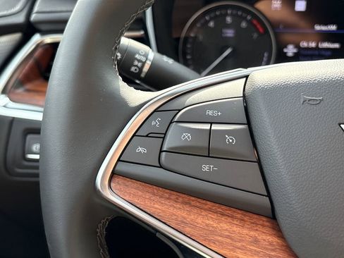 Used 2025 Cadillac XT5 Premium Luxury w/ Technology Package image 22