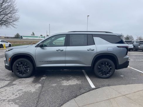 New 2026 Chevrolet Traverse LT w/ Midnight/Sport Edition image 6