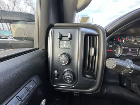 Used 2016 Chevrolet Silverado 2500 LTZ w/ Duramax Plus Package image 18