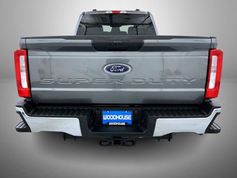 Used 2025 Ford F250 XLT image 6