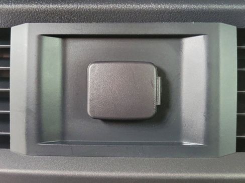 Used 2025 Ford F150 Lariat w/ Equipment Group 501A Mid AWD/4WD image 17