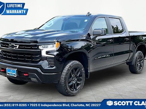 Used 2023 Chevrolet Silverado 1500 LT Trail Boss w/ Convenience Package II AWD/4WD image 3