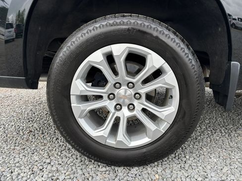 Used 2022 Chevrolet Silverado 1500 LTZ w/ LTZ Premium Package image 9