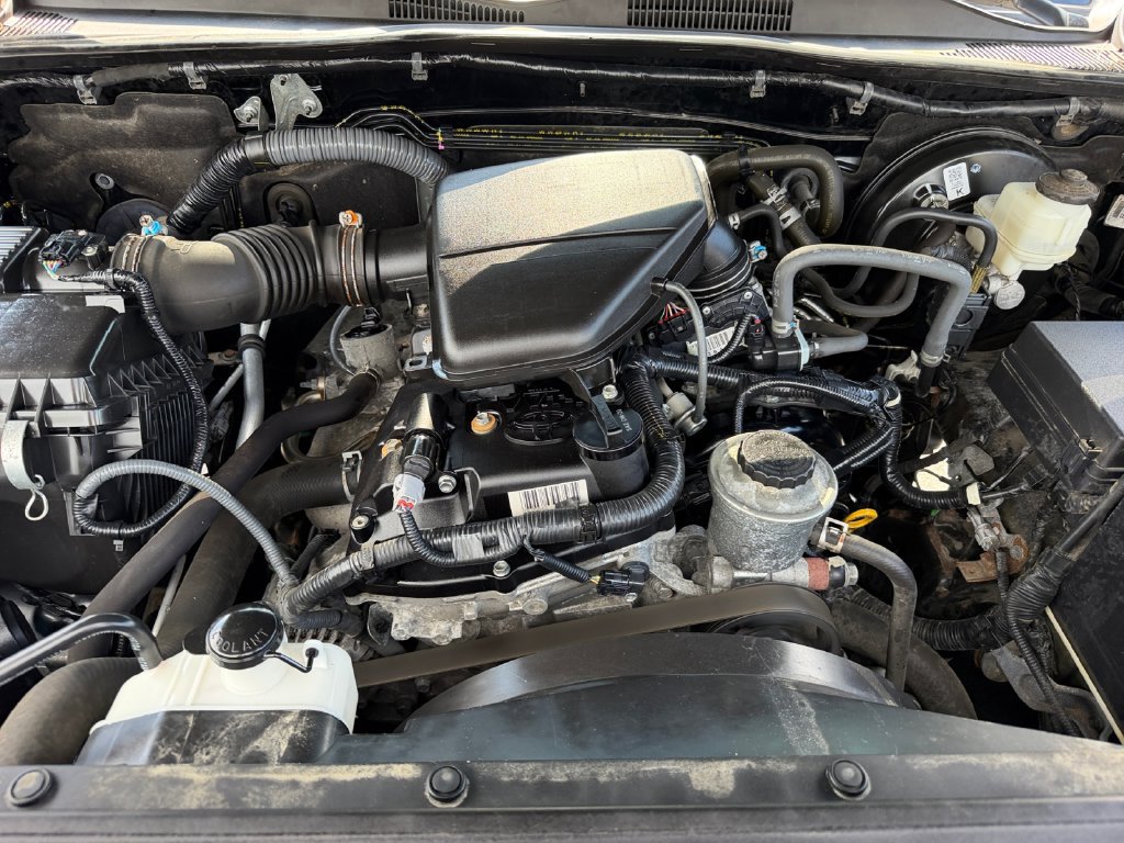 Used 2020 Toyota Tacoma SR w/ SR Convenience Package RWD image 29