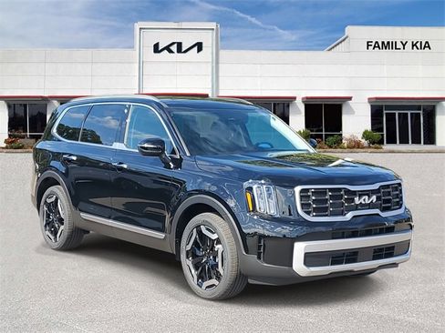 New 2025 Kia Telluride S image 1