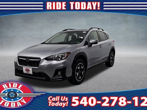 Used 2020 Subaru Crosstrek 2.0i Premium w/ Moonroof Package 2 image 1