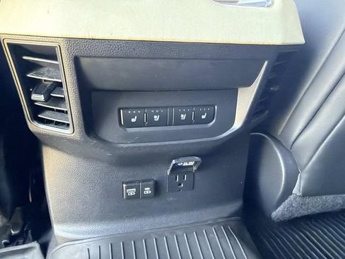 Used 2022 Toyota Tundra Capstone AWD/4WD image 21