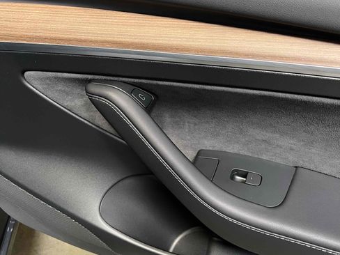 Used 2023 Tesla Model 3 Performance image 65