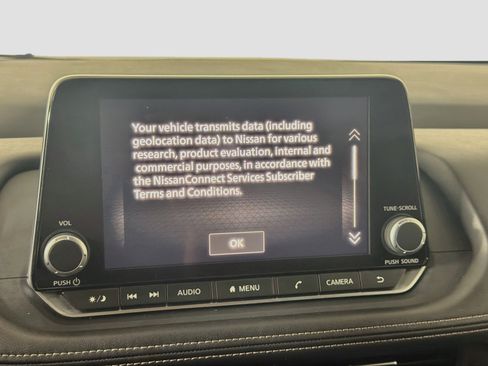 Used 2025 Nissan Rogue SV AWD/4WD image 19