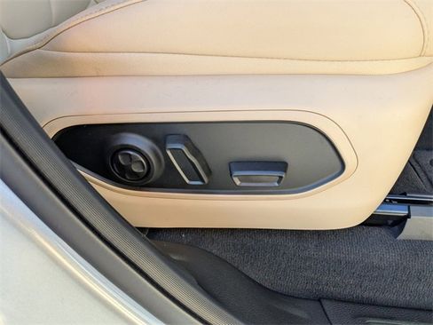 New 2025 Jeep Grand Cherokee Limited image 37