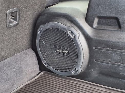 Used 2021 Jeep Wrangler Unlimited Sahara AWD/4WD image 21