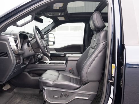Used 2025 Ford F350 Platinum w/ FX4 Off-Road Package AWD/4WD image 12