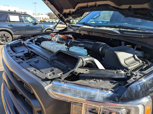 Certified 2023 Ford F150 XLT w/ Equipment Group 302A High image 39