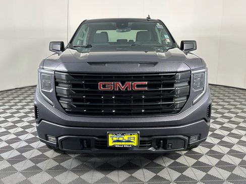 Used 2023 GMC Sierra 1500 Elevation image 2