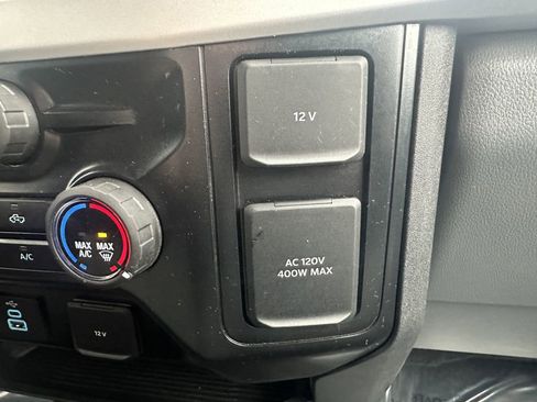 Used 2025 Ford F250 XLT image 20