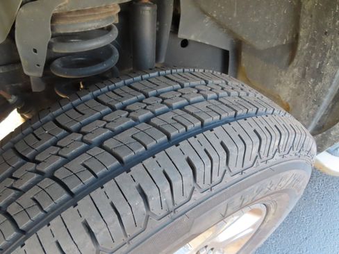 Used 2024 RAM 2500 Big Horn image 11