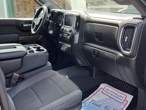 Used 2019 Chevrolet Silverado 1500 LT AWD/4WD image 11