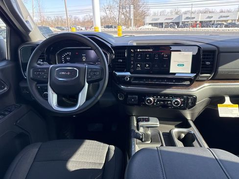 Used 2023 GMC Sierra 1500 Elevation image 25