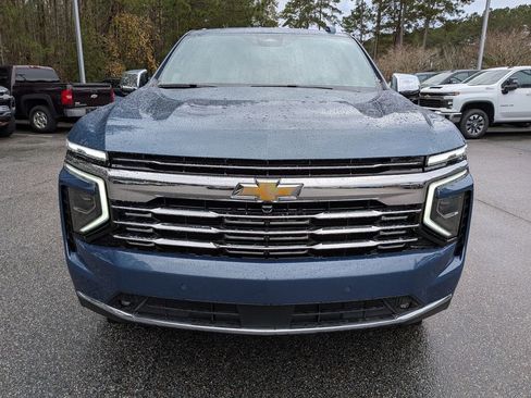 New 2026 Chevrolet Suburban Premier image 9