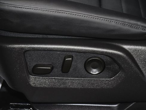 Used 2024 GMC Hummer EV 3X image 46