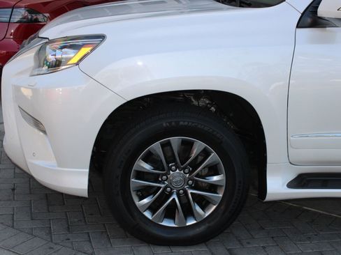 Used 2015 Lexus GX 460 Luxury image 19