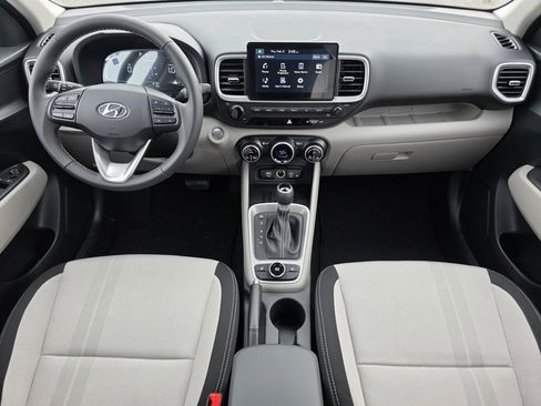New 2026 Hyundai Venue SEL image 15