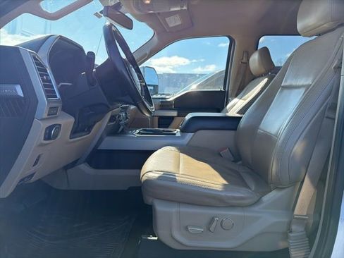 Used 2017 Ford F250 Lariat w/ Chrome Package AWD/4WD image 5