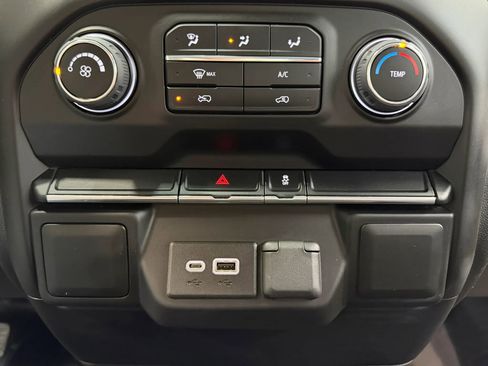 Used 2022 Chevrolet Silverado 2500 W/T image 24