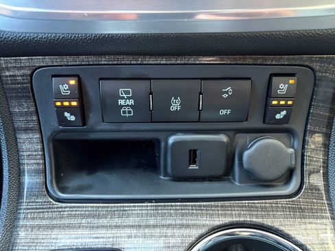 Used 2017 GMC Acadia Limited SLT FWD image 21