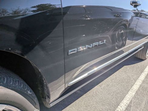 Certified 2024 GMC Yukon XL Denali image 4