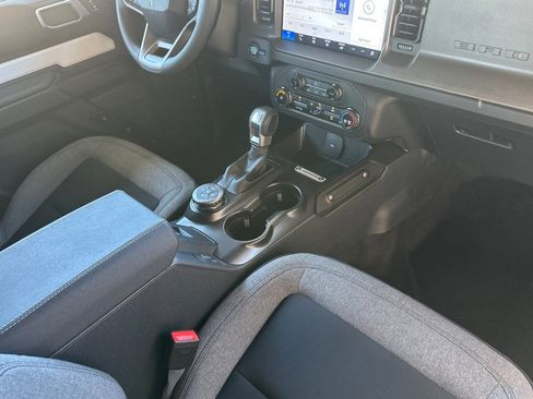 New 2026 Ford Bronco 2-Door AWD/4WD image 16