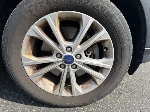 Used 2018 Ford Escape SE AWD/4WD image 9