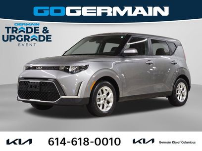 Certified 2025 Kia Soul LX