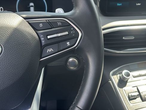 Used 2023 Hyundai Santa Fe SEL w/ Premium Package image 18