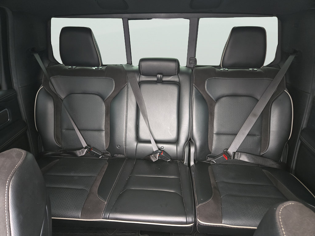 Used 2023 RAM 1500 Laramie AWD/4WD image 31