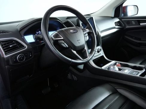Certified 2023 Ford Edge SEL w/ Convenience Package AWD/4WD image 16