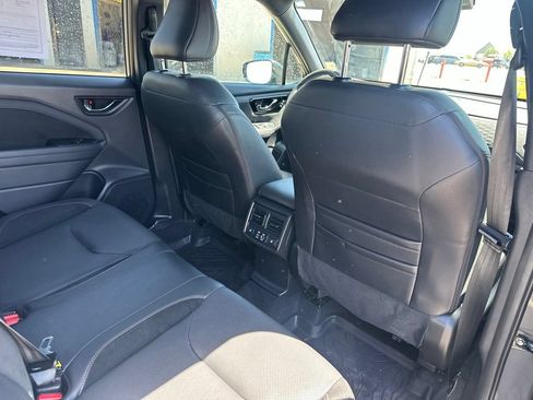 Certified 2025 Subaru Forester Touring w/ Popular Package - Touring AWD/4WD image 15