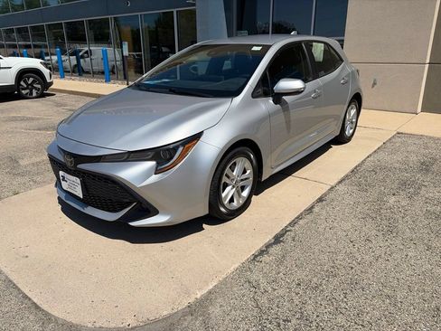 Used 2021 Toyota Corolla SE FWD image 4