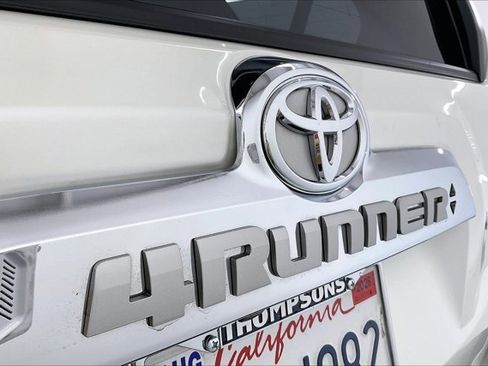 Used 2023 Toyota 4Runner Limited image 32