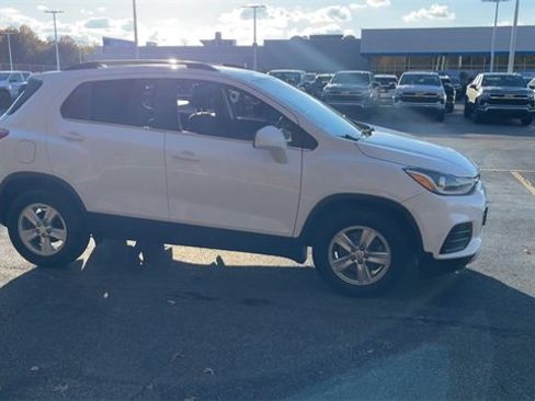 Certified 2020 Chevrolet Trax LT image 9