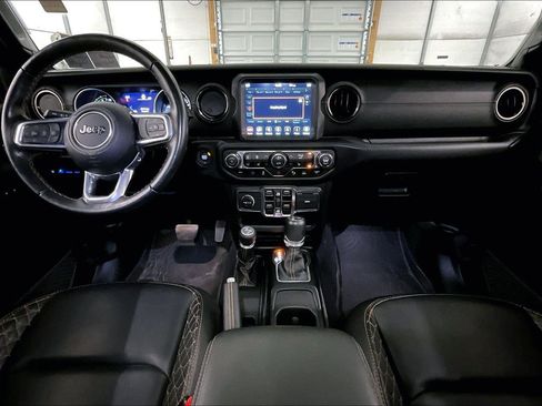 Used 2021 Jeep Wrangler Unlimited Sahara image 14
