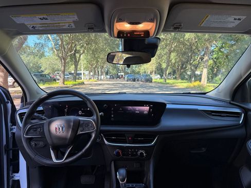 Used 2025 Buick Encore GX Preferred image 27