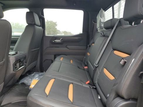 New 2026 GMC Sierra 1500 AT4 w/ AT4 Premium Package AWD/4WD image 12