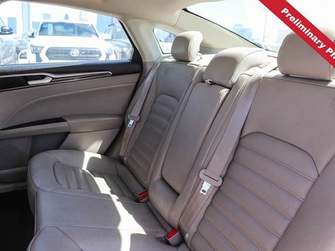 Used 2019 Ford Fusion SEL FWD image 13