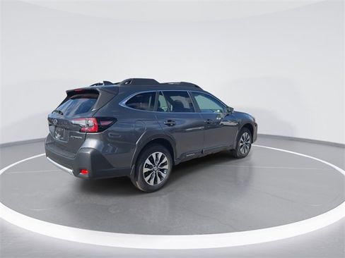 Certified 2025 Subaru Outback Limited image 8