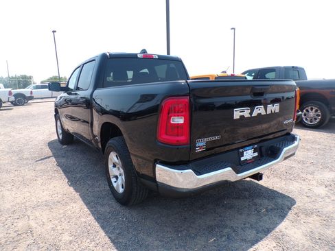 New 2026 RAM 1500 Big Horn AWD/4WD image 9