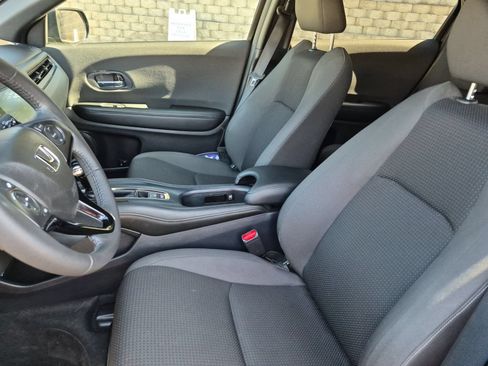 Used 2022 Honda HR-V Sport image 25