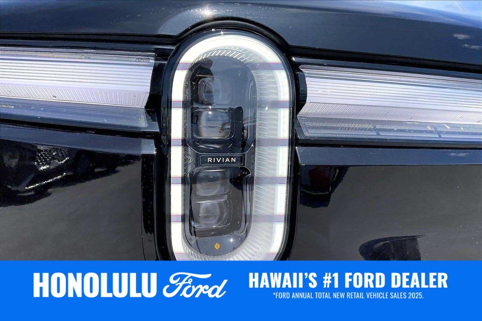 Used 2026 Rivian R1S Adventure Dual AWD/4WD image 31